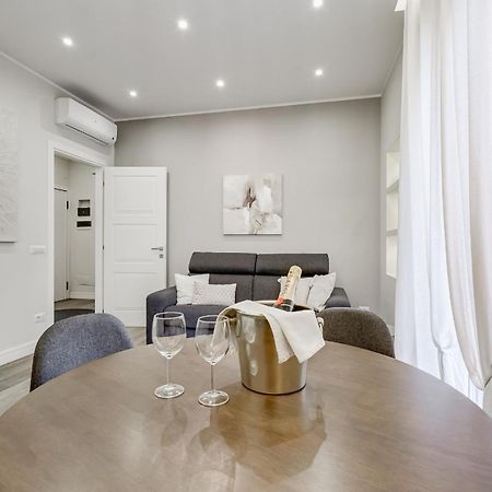 Trastevere-Royal Orchid Apartment ローマ エクステリア 写真