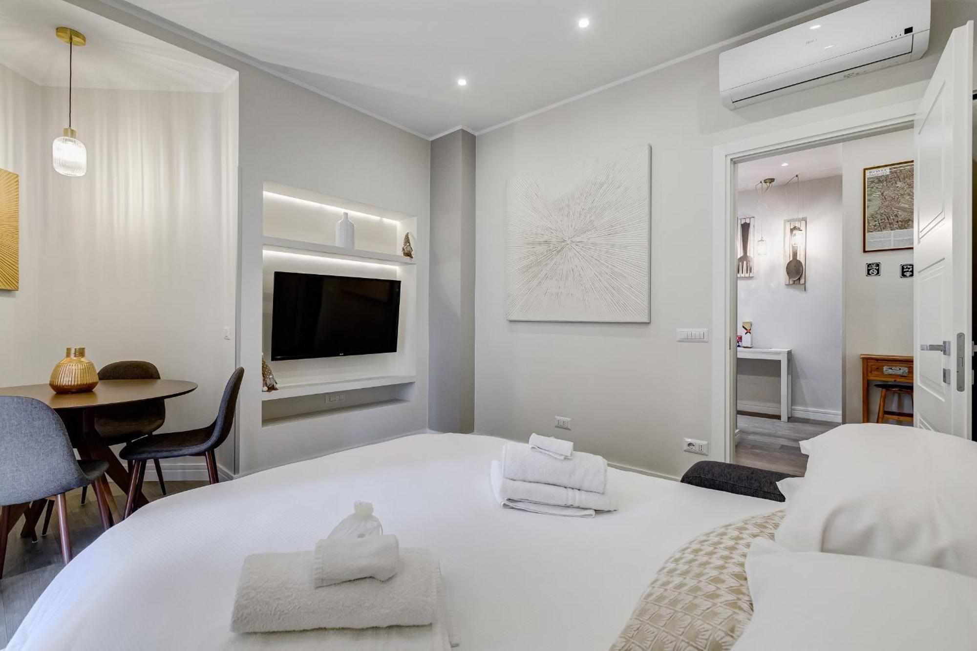 Trastevere-Royal Orchid Apartment ローマ エクステリア 写真