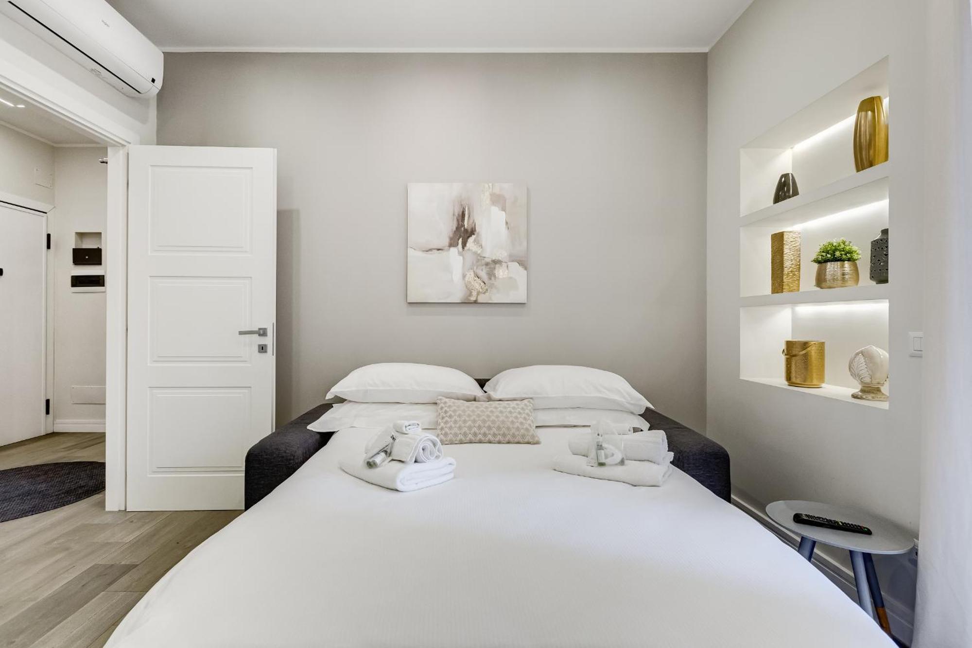 Trastevere-Royal Orchid Apartment ローマ エクステリア 写真